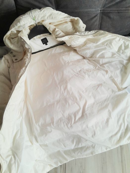 Пуховик жіночий Armani,пуховик xs,armani