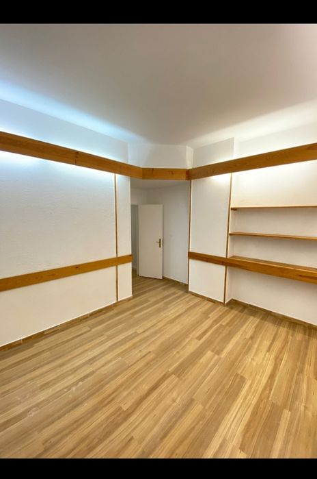 Alojamento T6 para venda