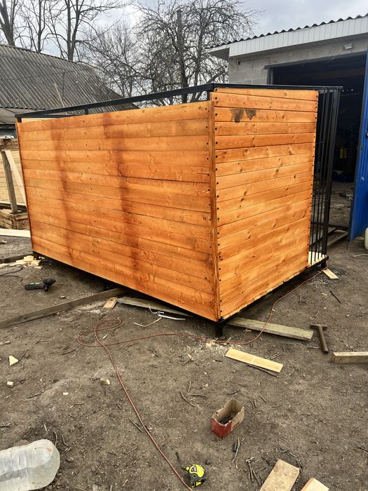 Вольєри будки домік для собак