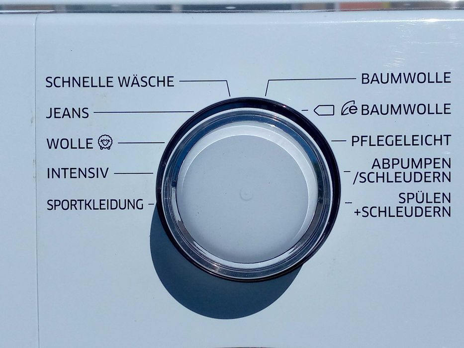 Стиральная машина автомат Samsung WW80J3470KW, на 8 кг., 1400 об/мин