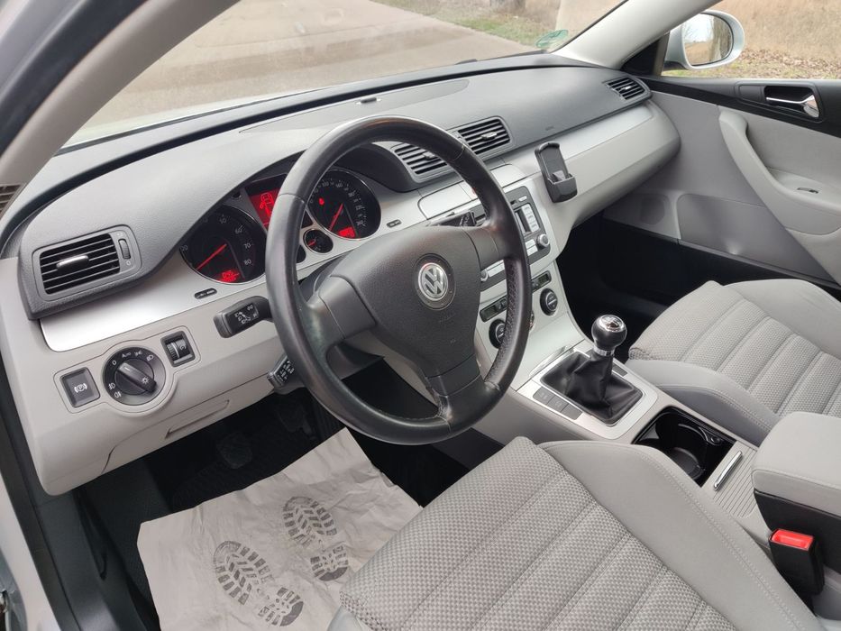 Wolkswagen Passat B6, 1.6 MPI
