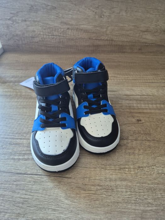 Хайтопи на дівчинку Хайтопи на хлопчика кеди кроси кросівки взуття