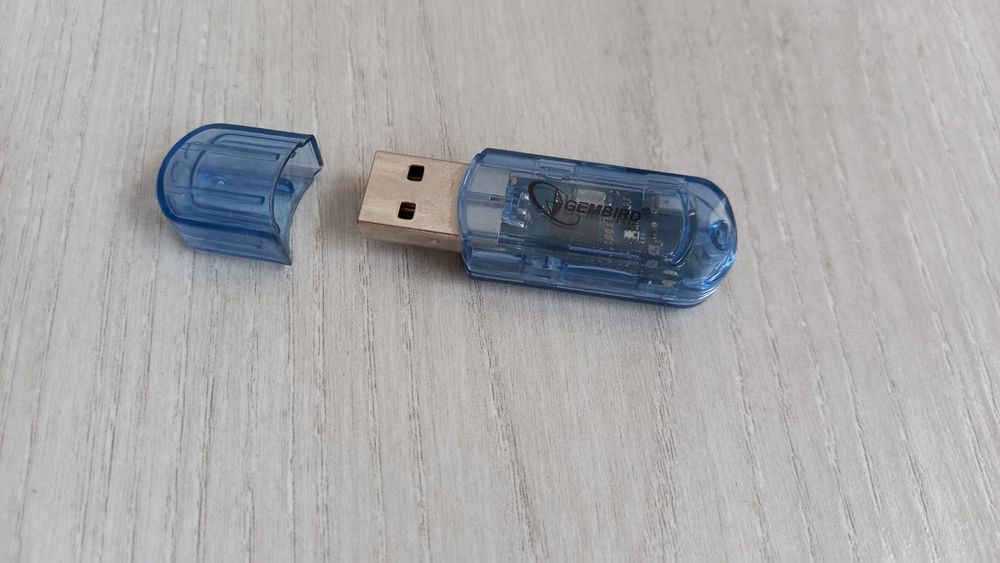 Bluetooth почти новый