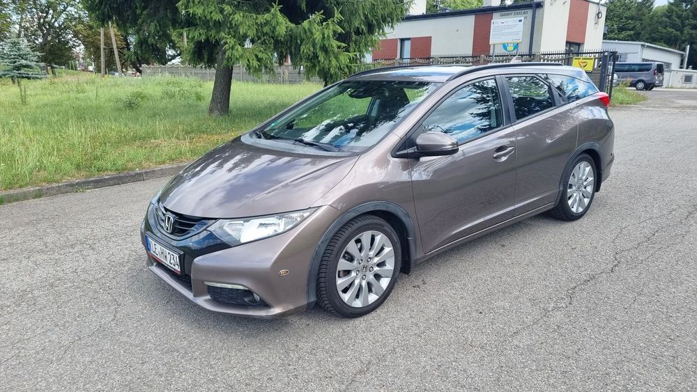 Honda Civic 1.8 V-tec *Kamera*Czytanie znaków*Alu*Skład.lust*Climatronic* Zadbany