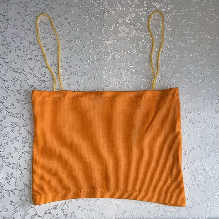 Топ бренду Zara)