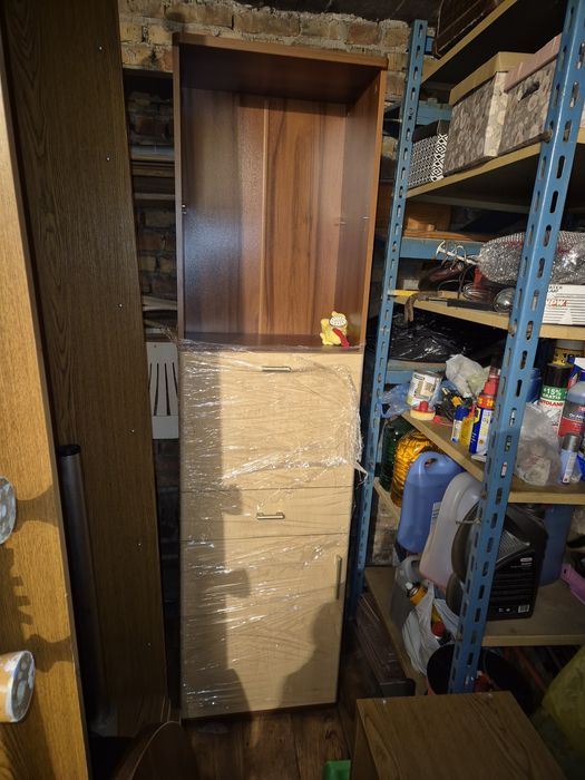 Szafa stojąca 1sztuka