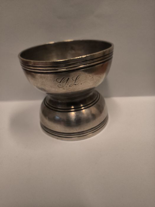 Naczynia posrebrzane