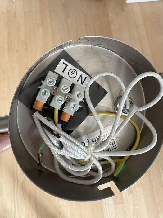 Lampa sufitowa 4 żarówki