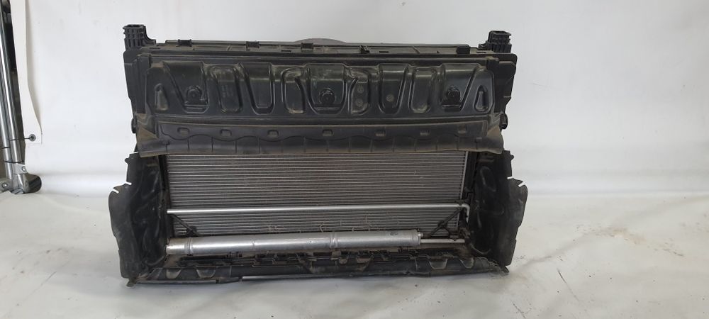 Касета радіаторів  Mercedes EQE SUV 294