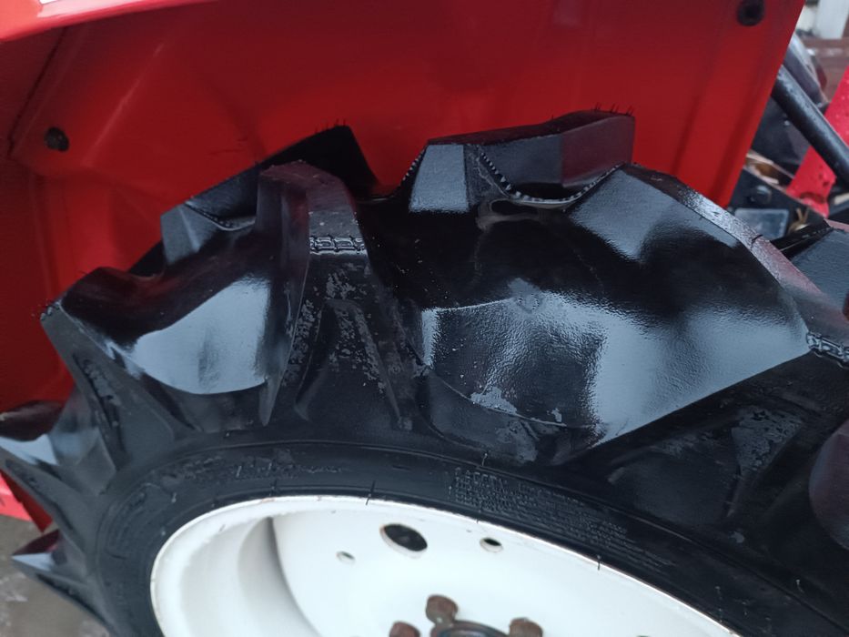 Японський мінітрактор.Трактор.