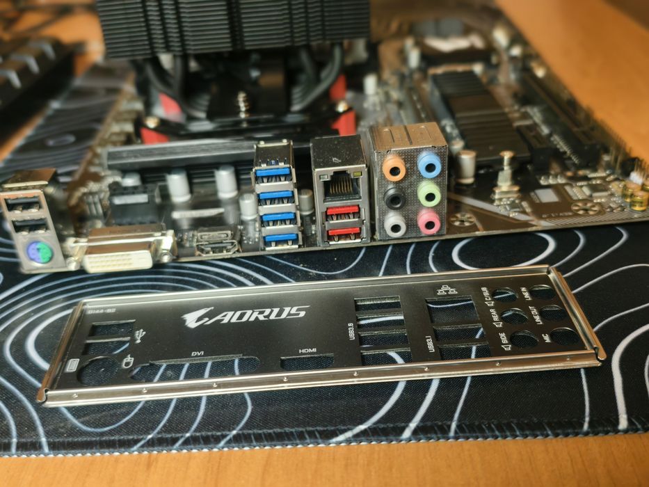 ГАРАНТІЯ Gigabyte AORUS B450M + Ryzen 5 1600  BOX