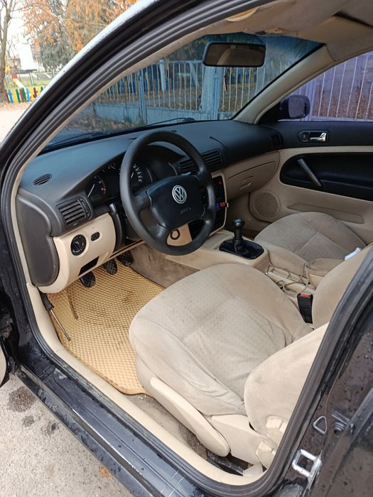 Продам автомобіль пасат б5