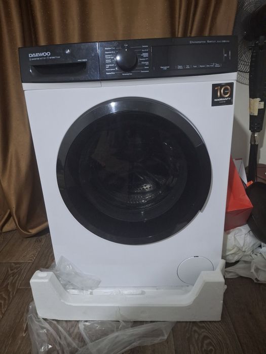 Продам пральну машинку Daewoo