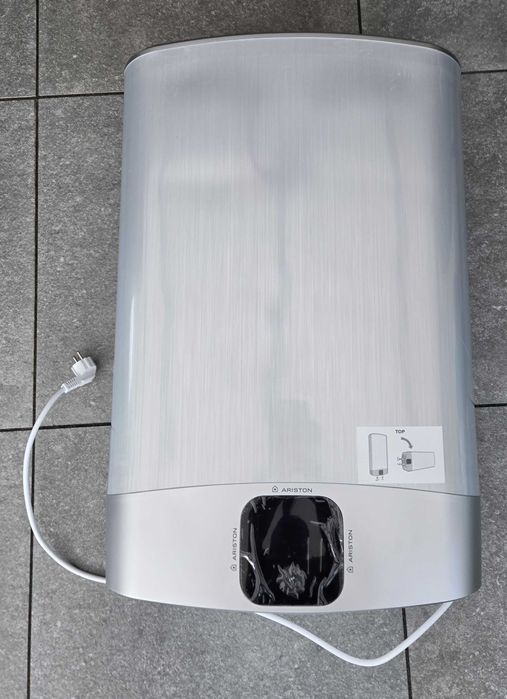 Ariston Velis Evo Plus 50 Elektryczny pojemnościowy podgrzewacz wody