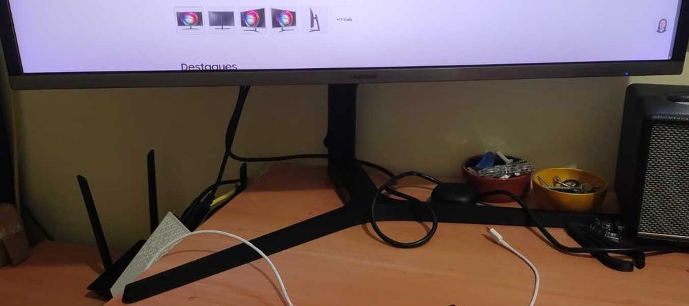 Monitor Samsung UHD 4K 32'' PBP/PIB