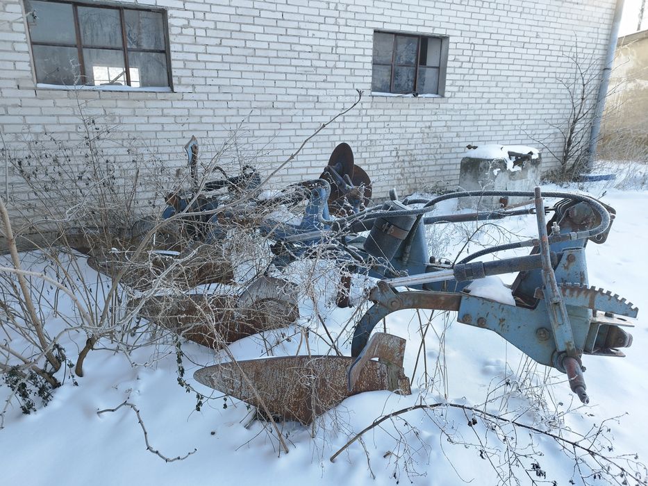 Pług 4 skibowy OVERUM hydrauliczny zagonowy (3+1)