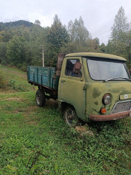 Продам УАЗ Бортовий Находу