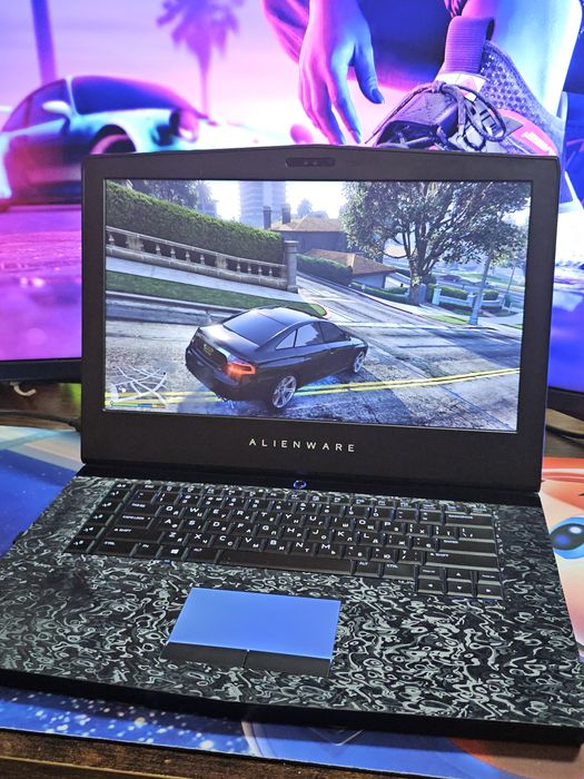 Ігровий ноутбук Alienware 15 R3 / GTX 1060 /