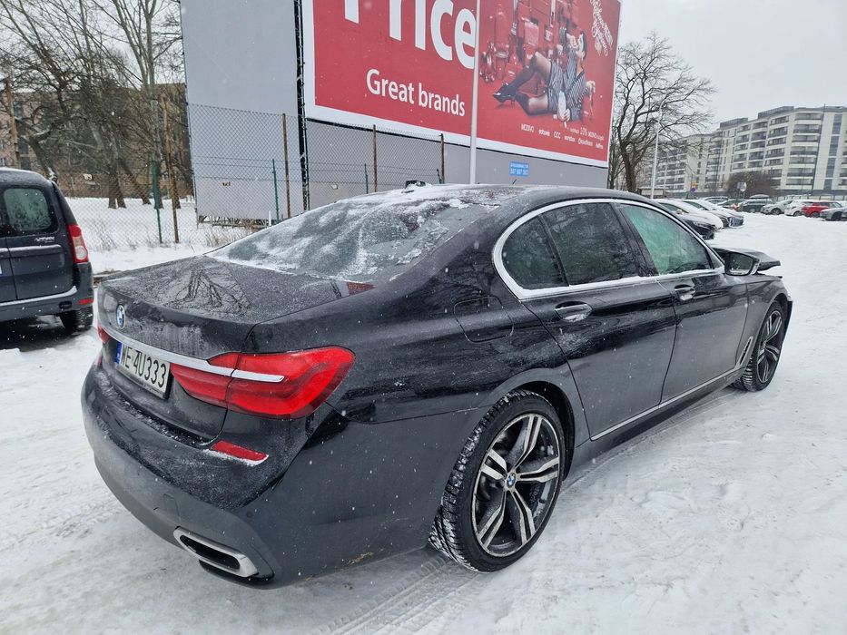 BMW Seria 7 Salon Polska ASO M pakiet