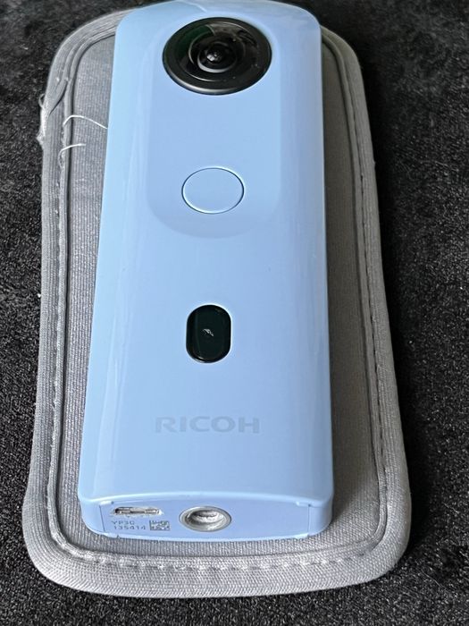 Камера 360 Ricoh Theta SC2
