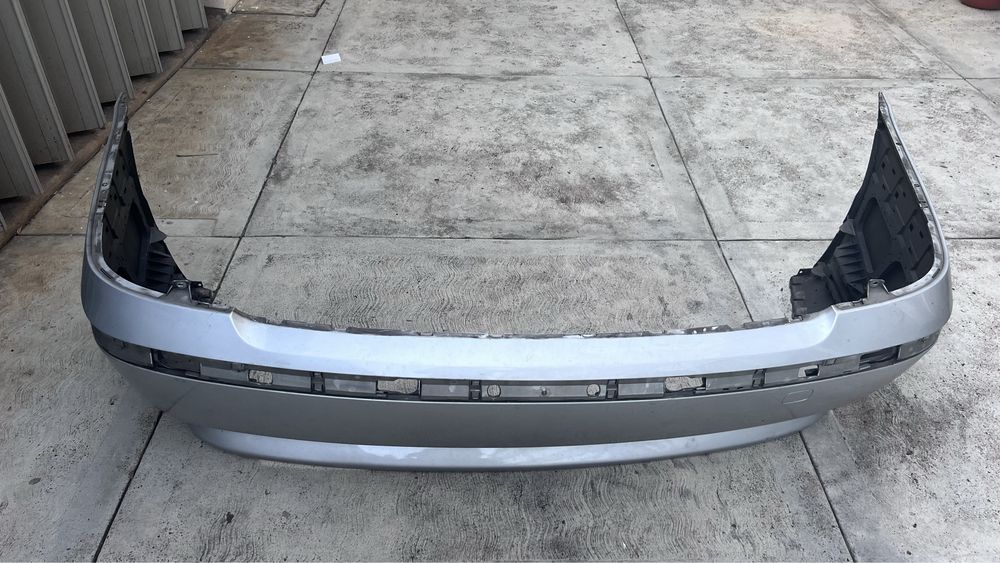 Para choques BMW 2003