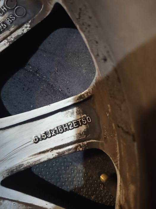 Диски R16 5/112  ЦО: 57,1 мм.