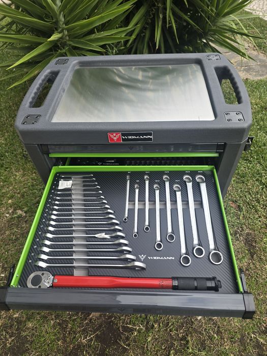 Carrinho de ferramentas 7 gavetas 6 completas novo