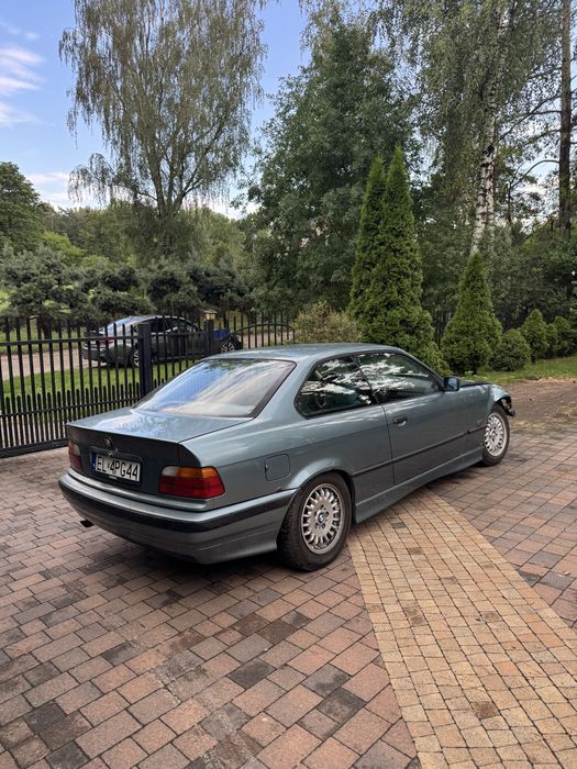 Bmw e36 coupe 316i moreagruen