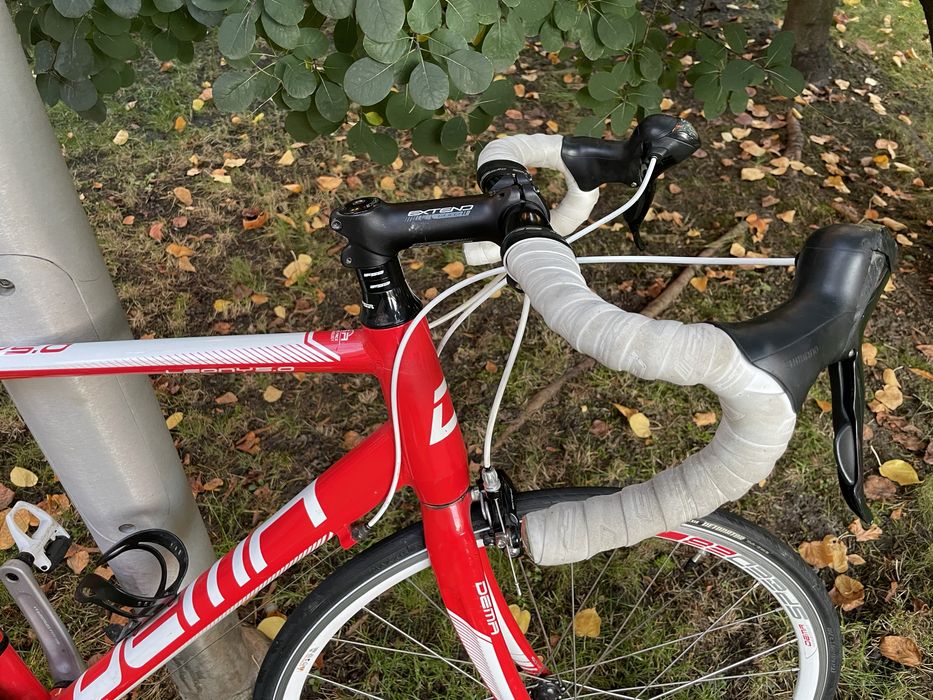 Rower szosowy dema leony 5.0 plus GRATIS!