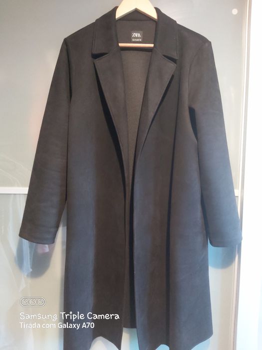 Casaco, tipo camurça, preto, Zara, tamanho L