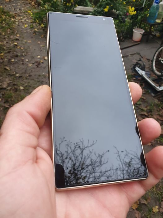 Sony Xperia 10 plus