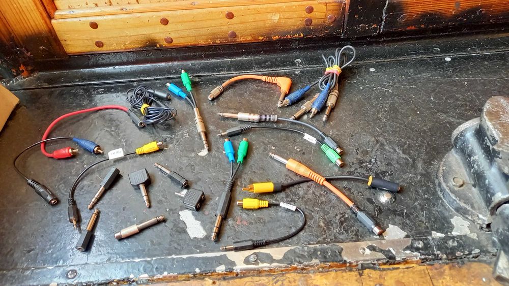 Переходник (адаптер) Jack 3.5мм (м/п)-Jack 6,3мм (п/м) моно/стерео