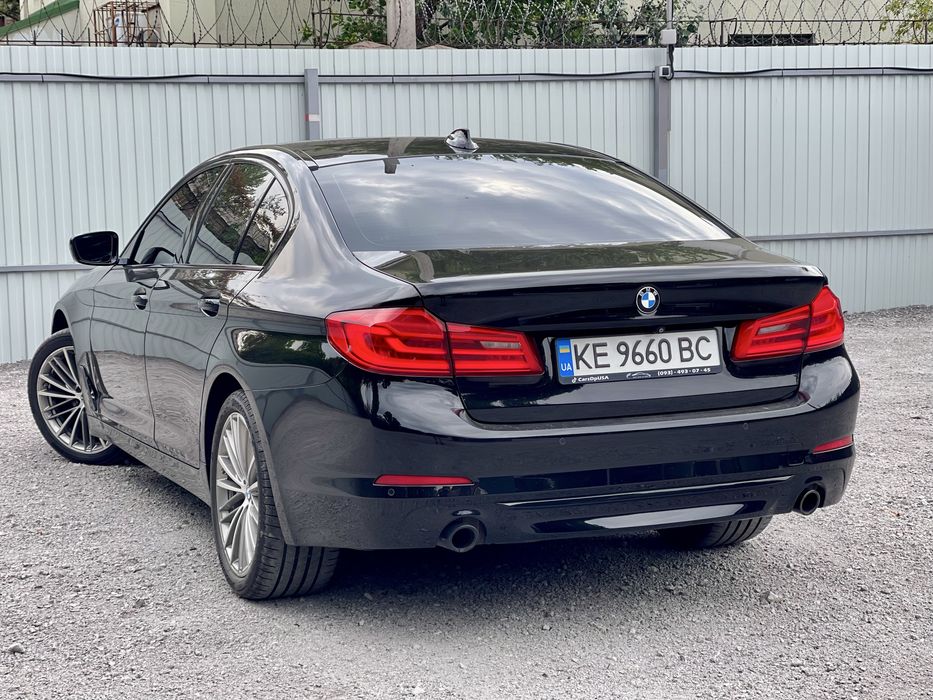 BMW 5 Series 2017 VIN WBAJA5C55JWA37114 фото оголошення 5 з 11
