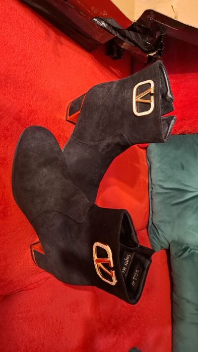 Nowe botki czarno złote