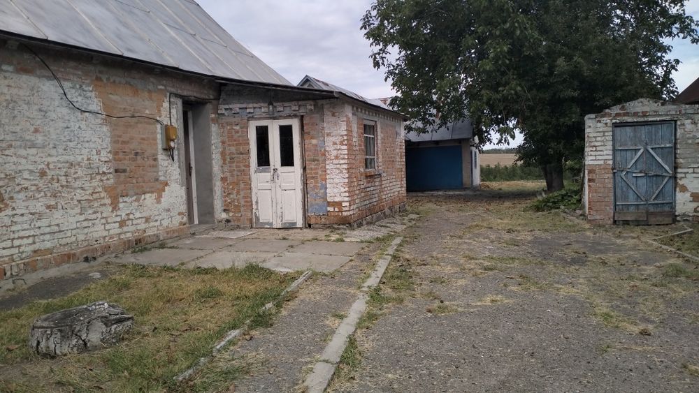 Продаж будинку с. Поправка.