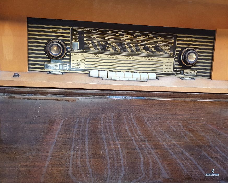 SIEMENS Móvel rádio gira-discos (artigo vintage)