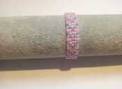 bransoletka ręcznie wykonana z drobnych koralików