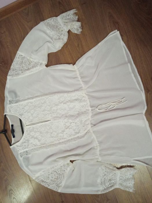 Блуза з мережива великого розміру.