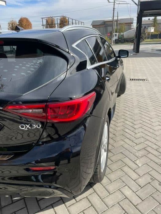 Продам авто Infiniti QX 30,2016 рік,обмін на нерухомість,квартиру,авто