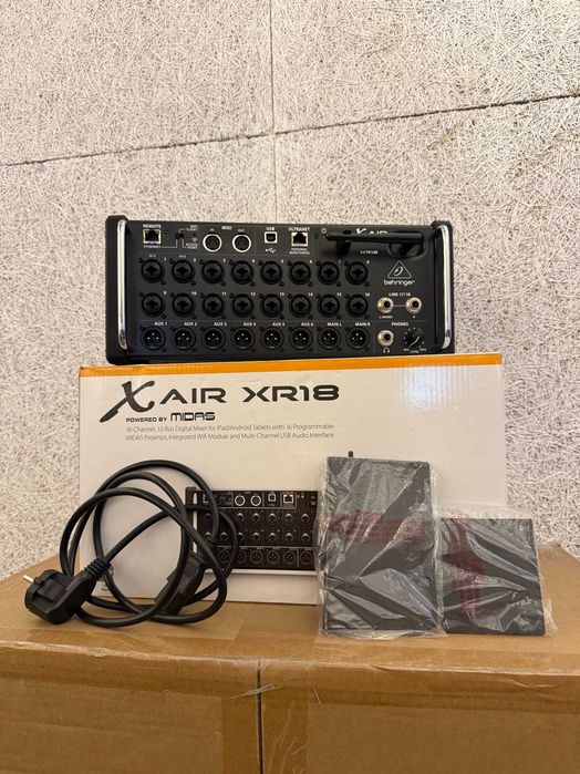 Behringer X Air XR18 - Mesa Digital / Interface USB 18x18