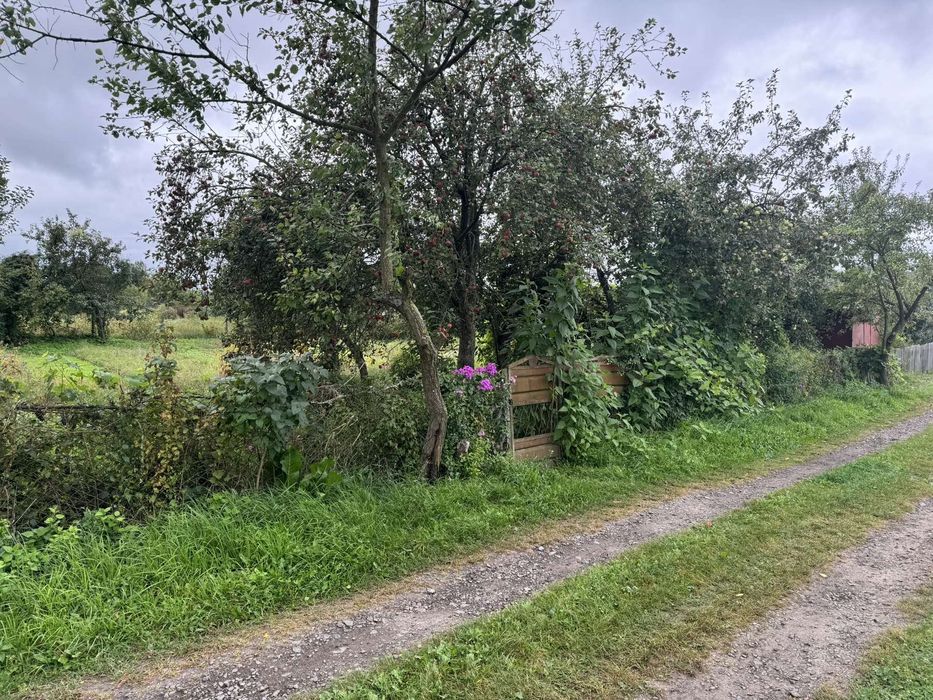 Земельна ділянка під забудову