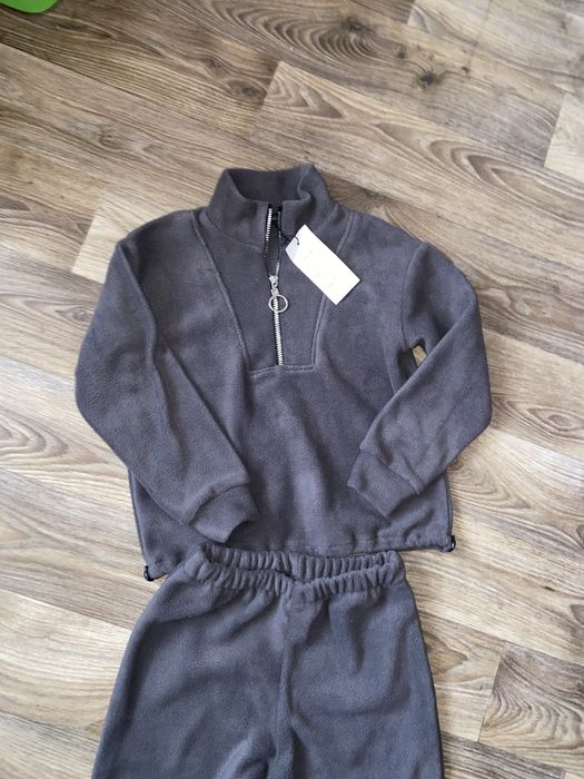 Костюм флісовий теплий новий 122-128-134