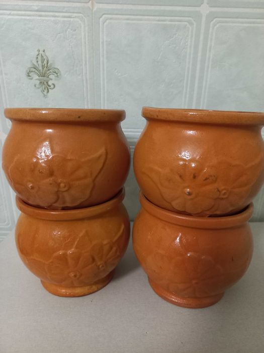 Кувшин керамический и горшочки керамическиe для запекания