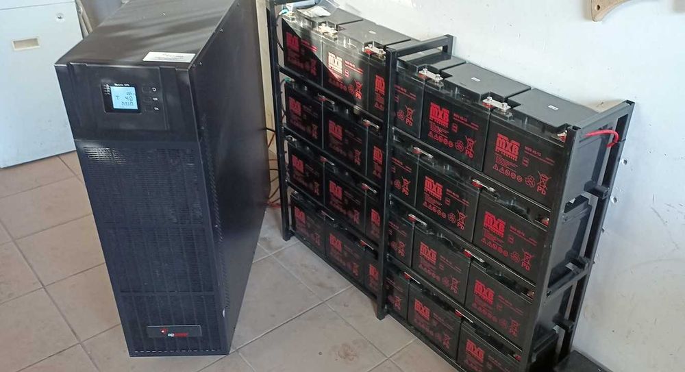 Magazyn energii, zasilacz awaryjny, UPS ETXL 10kVA, 400V, 3 fazy