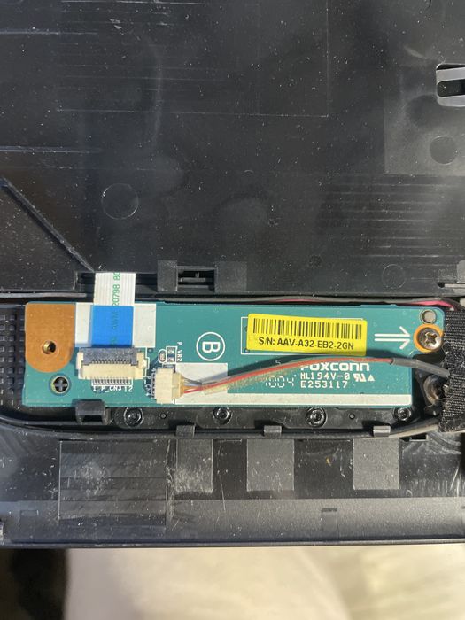 Ноутбук на запчастини