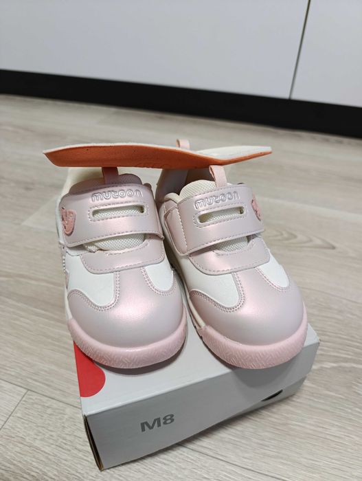 Кросівки (кеди) для дівчинки Mutoon