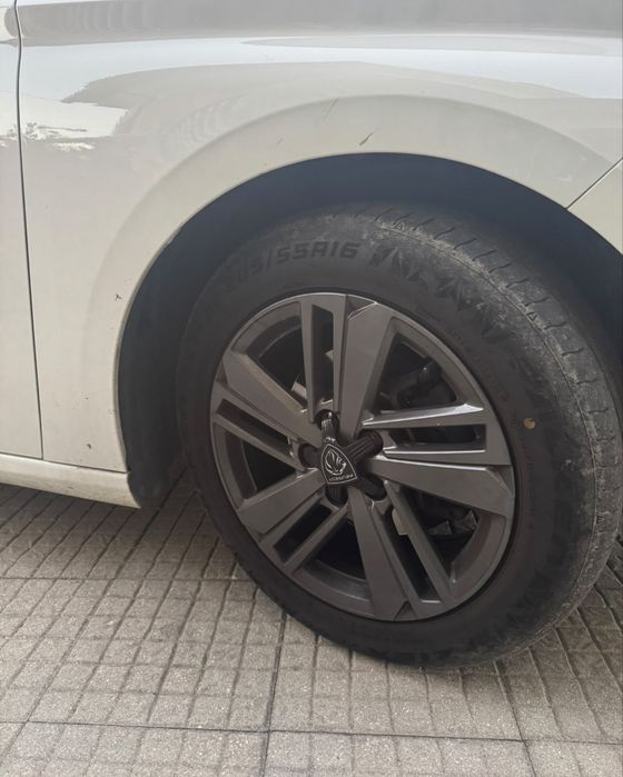 Peugeot 308 Active Pack 1.2 PureTech — photo 4