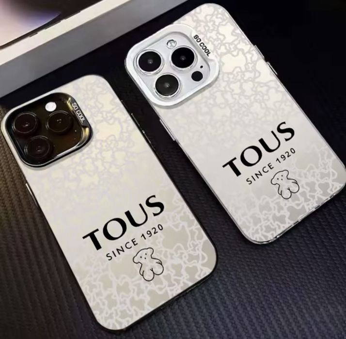 Capa Acrílica Luxuosa T-TOUS com Linhas Entrelaçadas Brancas e Efeito Fosco para iPhone 17, 16, 15, 14 Plus, 13, 12 Mini, 11 Pro Max