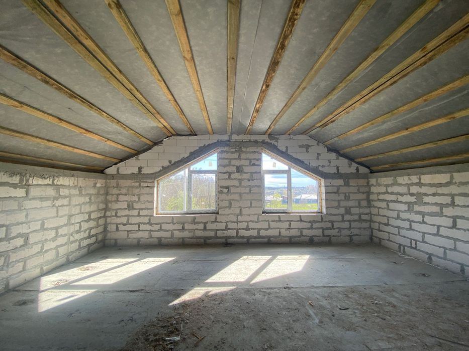 Продаж  будинок 138 м2. Супер ціна .КМ Онтаріо. 20хв. до Києва