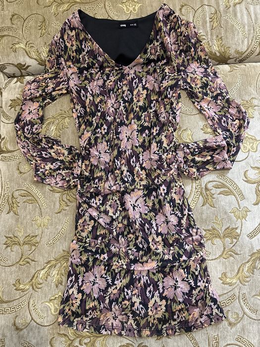 Нарядна суконька